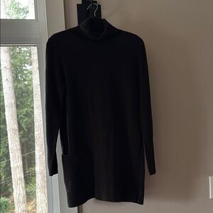 CAbi Fireside Turtleneck #3476 - size M - EUC